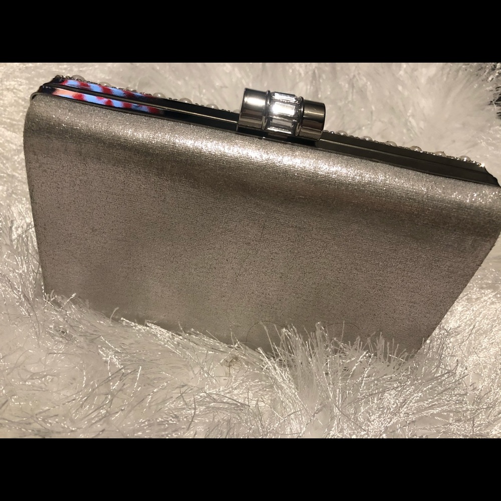 INC Co Beautiful Evening Clutch - Picture 4 of 8